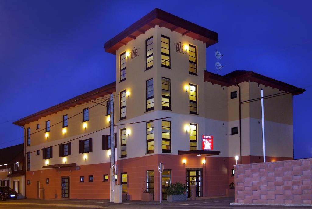 Hotel Vila Emei Maribor Exterior foto