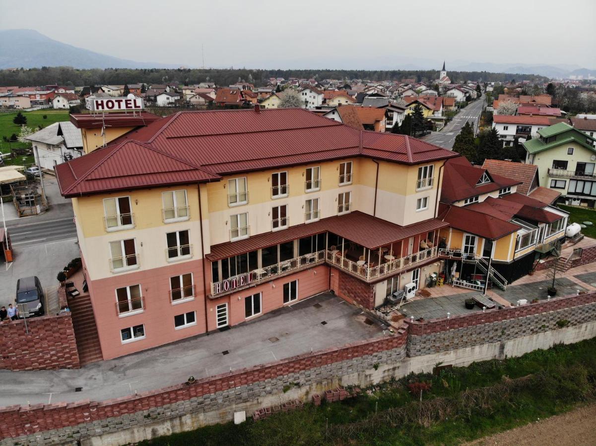Hotel Vila Emei Maribor Exterior foto